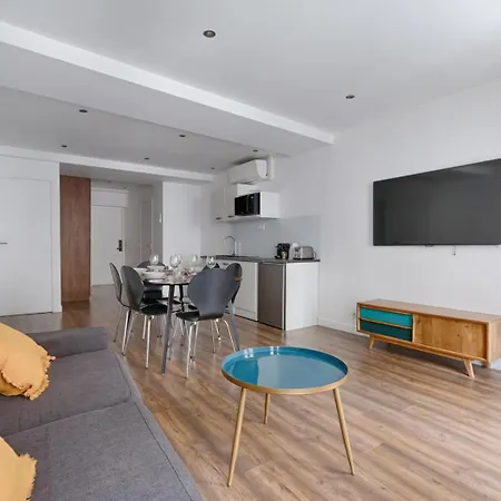 Tbs 305 - Superb In The Heart Of Daire