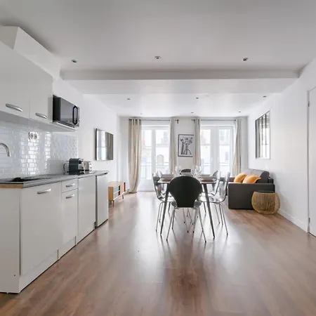 Tbs 305 - Superb In The Heart Of Daire Paris